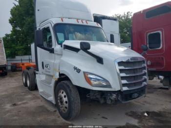  Salvage Freightliner New Cascadia 126