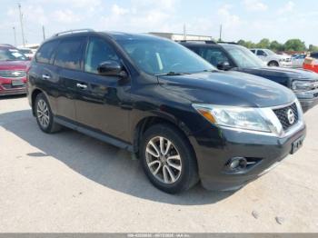  Salvage Nissan Pathfinder
