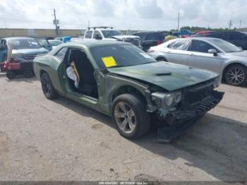  Salvage Dodge Challenger