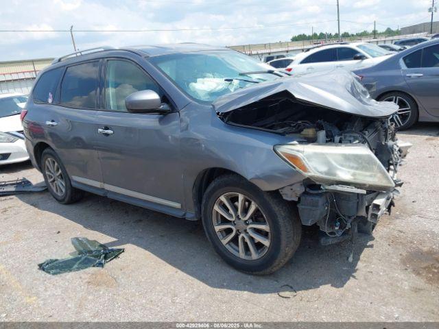  Salvage Nissan Pathfinder