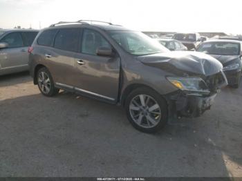 Salvage Nissan Pathfinder