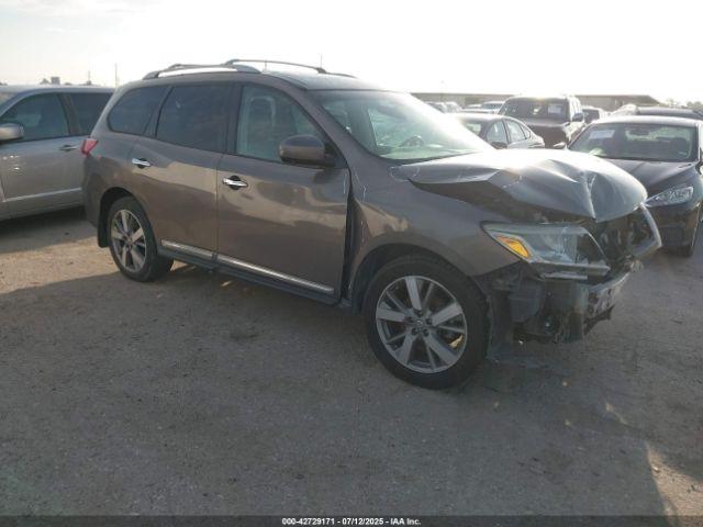 Salvage Nissan Pathfinder