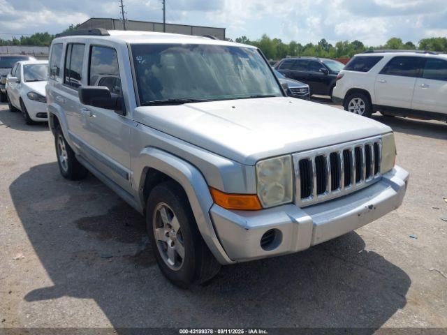  Salvage Jeep Commander