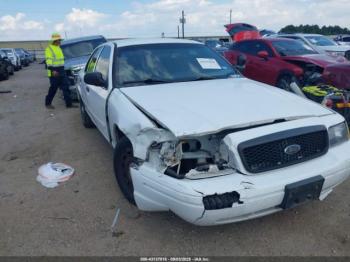  Salvage Ford Crown Victoria
