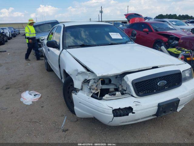  Salvage Ford Crown Victoria