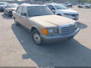  Salvage Mercedes-Benz 560