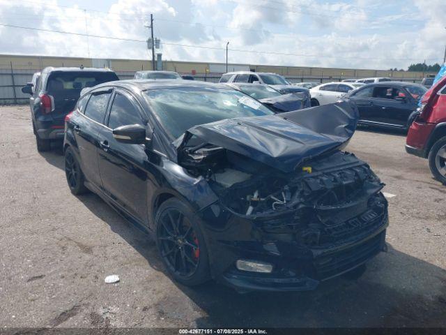  Salvage Ford Focus St