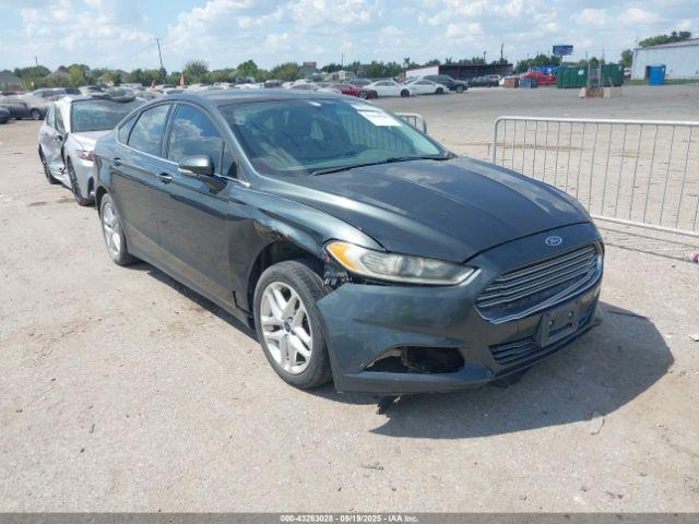  Salvage Ford Fusion