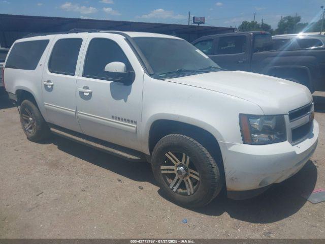  Salvage Chevrolet Suburban 1500