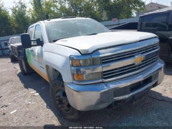  Salvage Chevrolet Silverado 3500