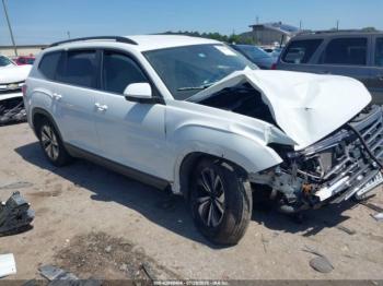  Salvage Volkswagen Atlas