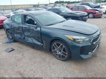  Salvage Kia Stinger