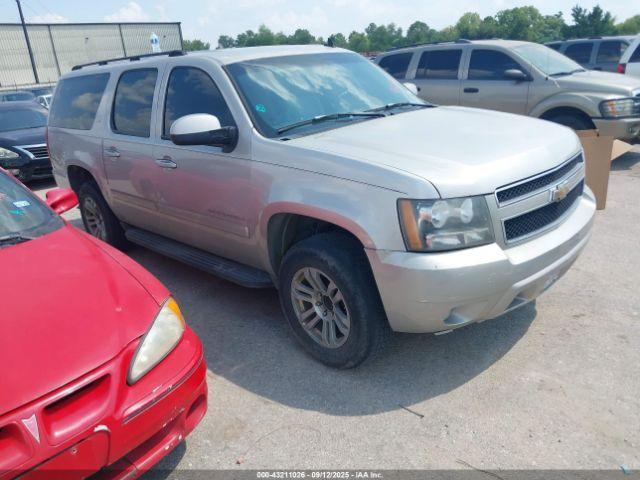  Salvage Chevrolet Suburban 1500