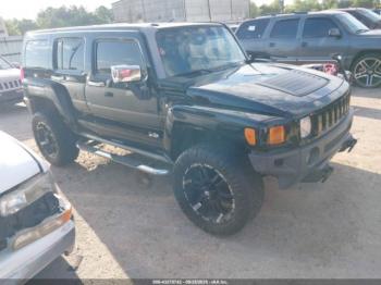 Salvage HUMMER H3 Suv