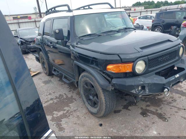  Salvage Toyota FJ Cruiser