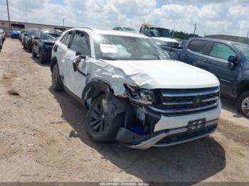  Salvage Volkswagen Atlas