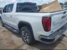 GMC Sierra 1500 2wd  Short Box Slt Image 3