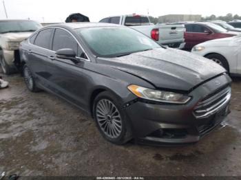  Salvage Ford Fusion