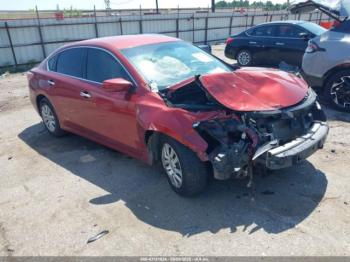  Salvage Nissan Altima