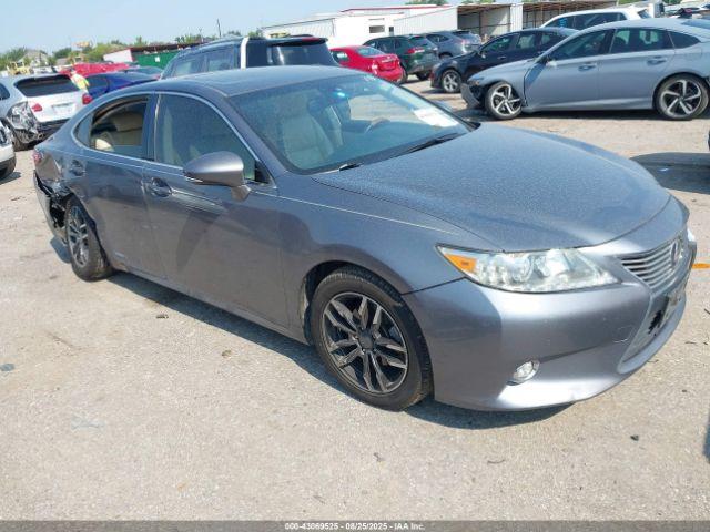  Salvage Lexus Es