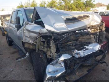  Salvage Chevrolet Silverado 2500