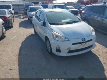  Salvage Toyota Prius c