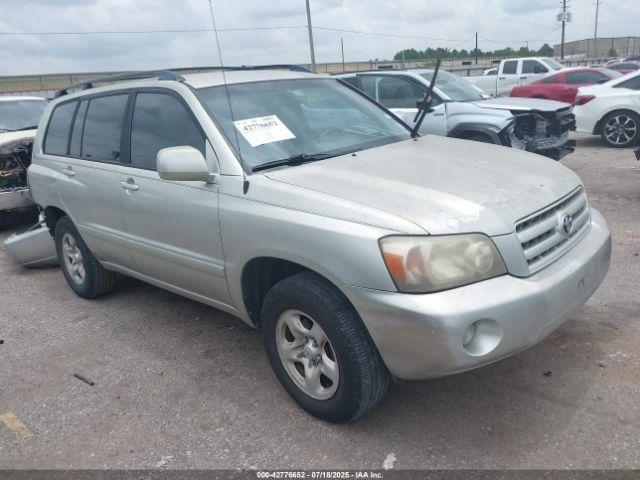  Salvage Toyota Highlander