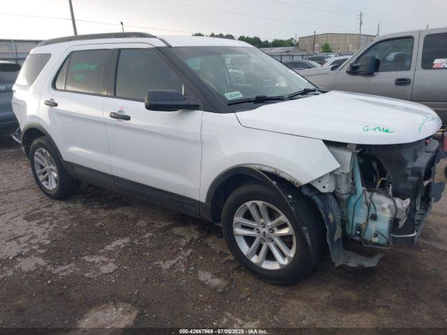  Salvage Ford Explorer