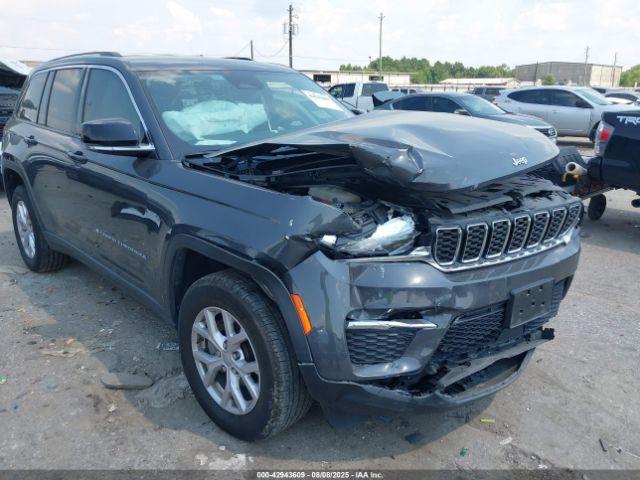  Salvage Jeep Grand Cherokee