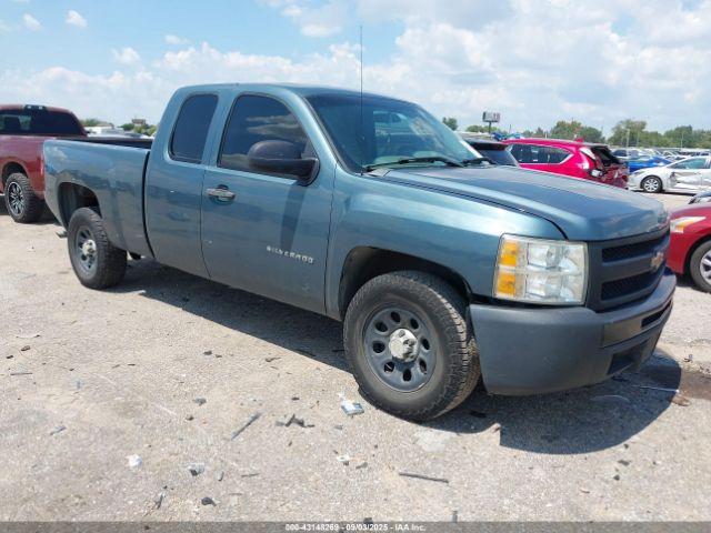  Salvage Chevrolet Silverado 1500