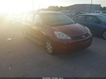 Salvage Toyota Sienna