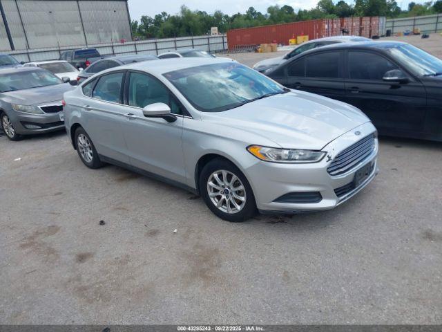  Salvage Ford Fusion