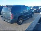 GMC Yukon Denali Image 4