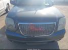 GMC Yukon Denali Image 3