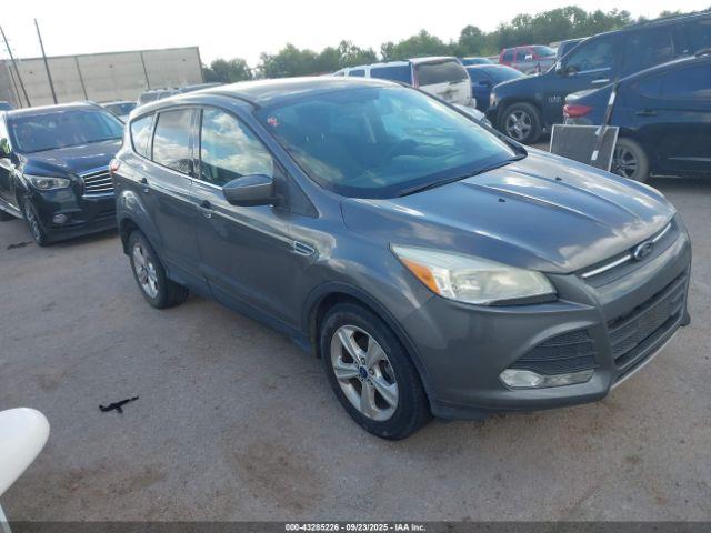  Salvage Ford Escape