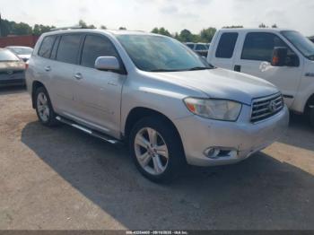  Salvage Toyota Highlander