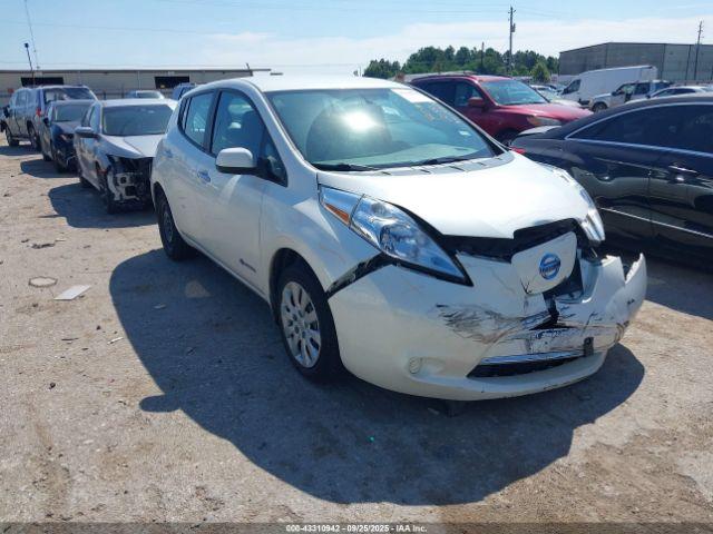  Salvage Nissan LEAF