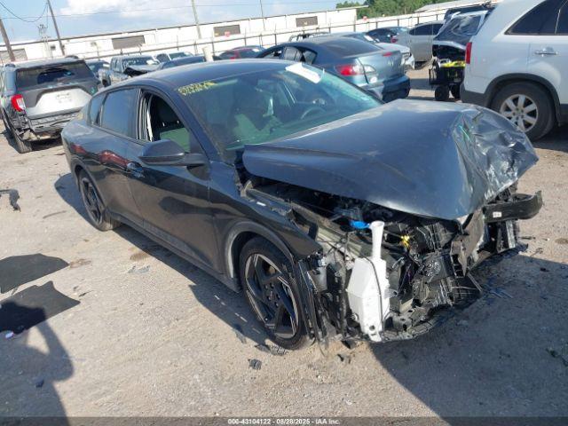  Salvage Kia K4