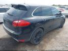 Porsche Cayenne Hybrid S Image 11