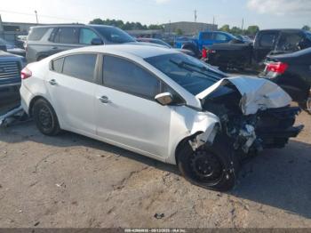  Salvage Kia Forte