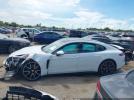 Porsche Panamera 4 Image 13