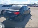 Chrysler 200 Touring Image 2