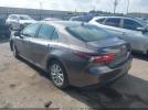 Toyota Camry Le Image 9