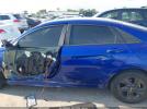 Hyundai ELANTRA Blue Image 17