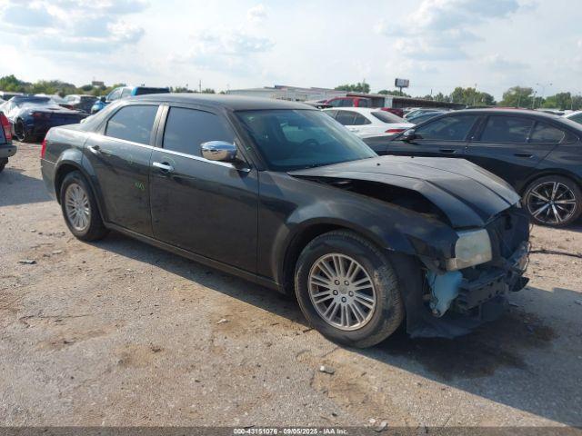  Salvage Chrysler 300
