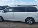 Toyota Sienna Le 8 Passenger Image 4