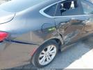 Chrysler 200 Limited Image 6