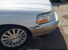 Lincoln Towncar Signature Image 15