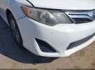 Toyota Camry Le Image 9