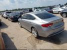 Chrysler 200 Limited Image 2